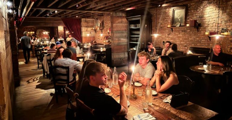 These Ohio Restaurants Consistently Wow Out-Of-State Visitors