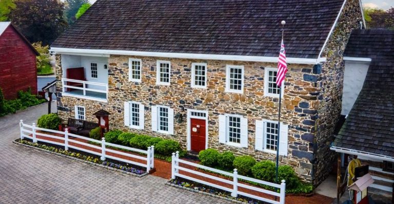 These Pennsylvania Restaurants Stay Popular Long After Opening