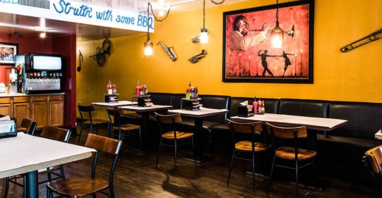 These Restaurants In Flagstaff, Arizona Stay Packed Even Years After Opening