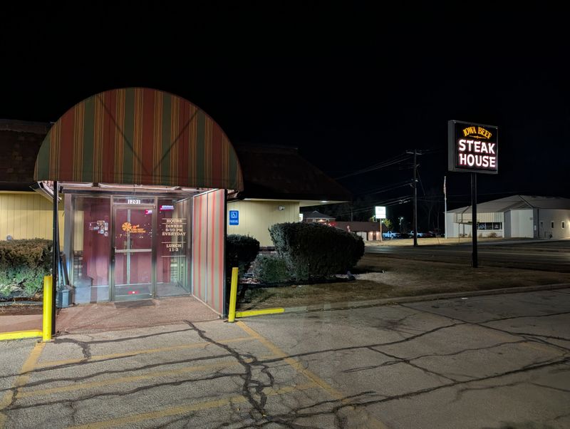 Iowa Beef Steakhouse – Des Moines