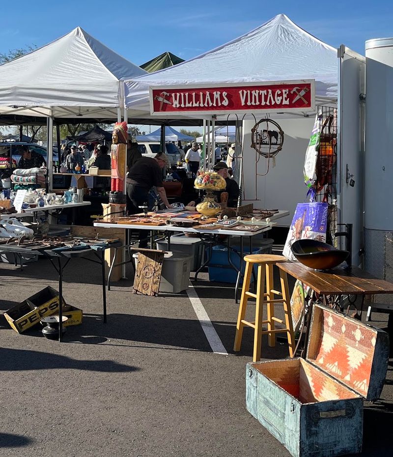 Thieves Market, Mesa, Arizona