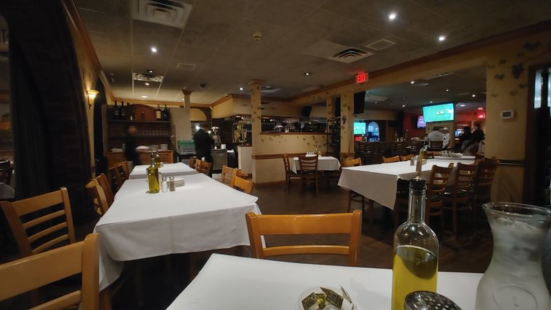 Old-School Italian Atmosphere