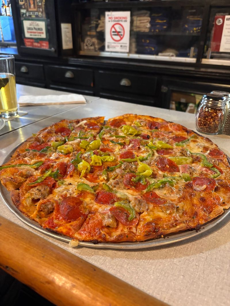 Thin Crust Pizza That Locals Swear By