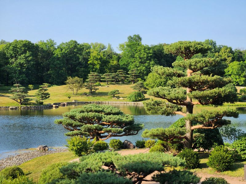 Seven Lakes, Thirteen Islands, One Big Exhale