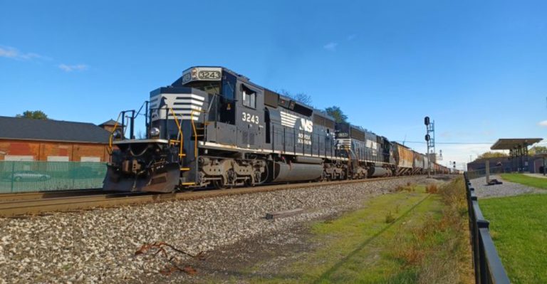 This 5-Acre Rail Park In Ohio Is A Must-Visit For Train Enthusiasts