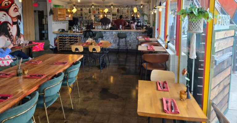 This Arizona Restaurant Is So Authentic, The Chef Can’t Keep Up With Demand