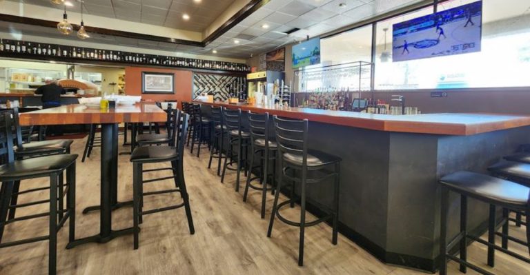 This Arizona Restaurant Serves Chicken Parmesan So Good People Gladly Drive Across The State To Try