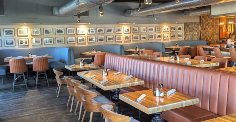 This Arizona Restaurant’s Grouper Sandwich Is Simply Unforgettable