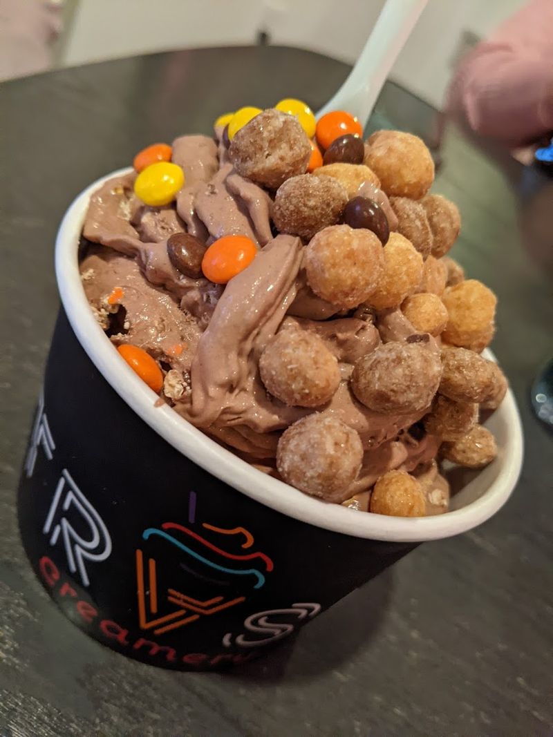 Why This Arkansas Ice Cream Bar Is Turning Heads Statewide