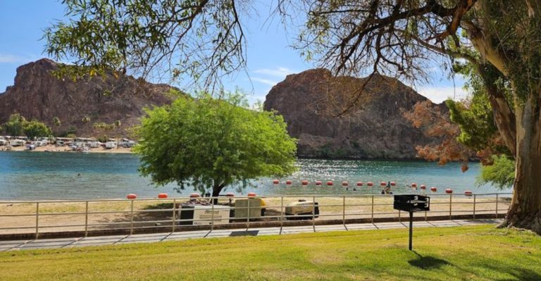 This Breathtaking Arizona State Park Feels Almost Too Beautiful To Be Real