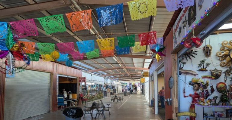 This Bustling Open-Air Market In Arizona Is A Must-Visit For Treasure Hunters