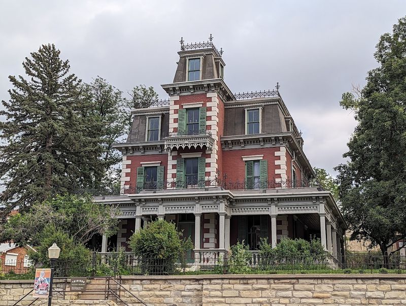 The Historic Downtown That Feels Like Living Inside A Postcard