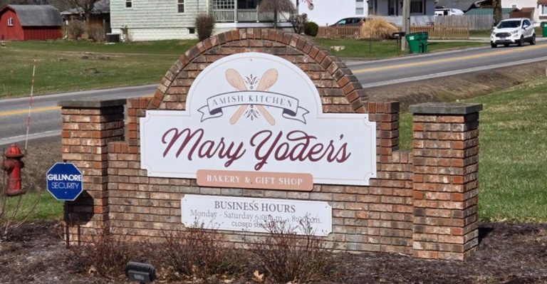 This Charming Ohio Restaurant Serves Homemade Pies You Can’t Stop Dreaming About