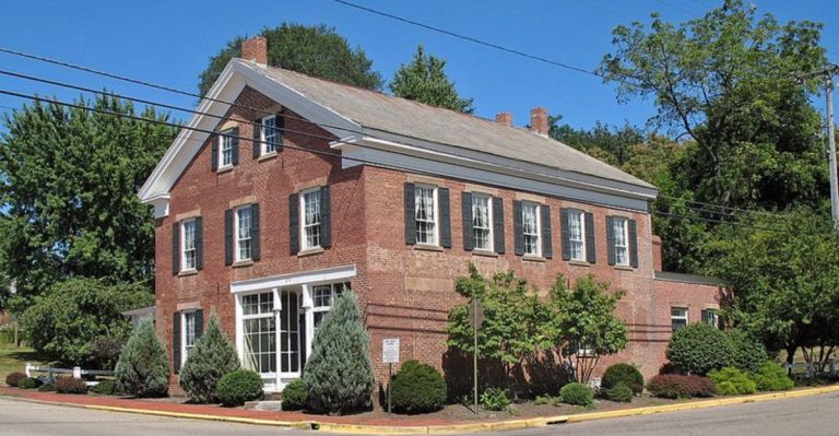 This Charming Ohio Town Is Made For Simple Living