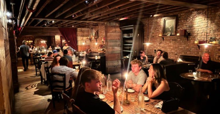 This Cincinnati Italian Restaurant Is Almost Impossible To Walk Into Without A Wait