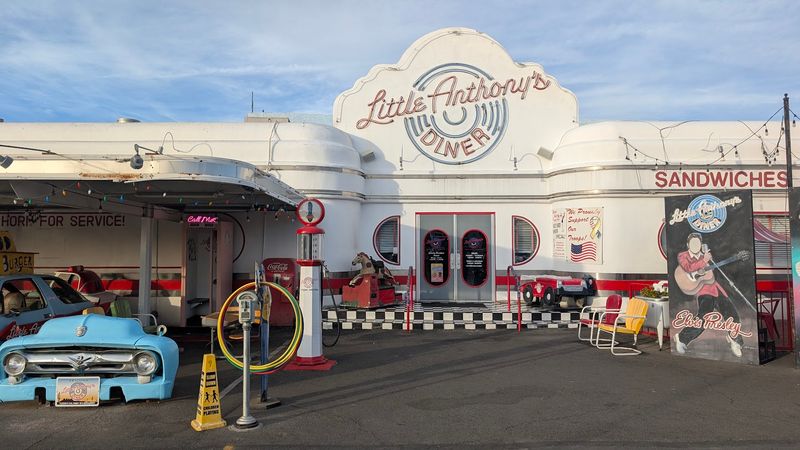 A Diner Frozen In The Fabulous Fifties