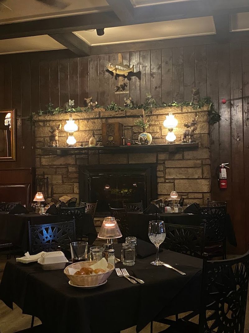 An Atmosphere That Feels Like a Throwback