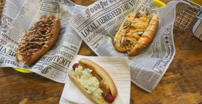 This Classic Virginia Spot Serves Hot Dogs The Old-School Way That Locals Swear By