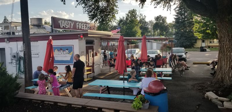 When Dinner Decides Itself: The Pull Of A Place Like This