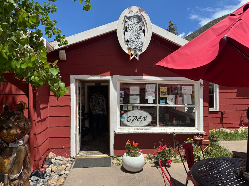 Where The Decision Makes Itself