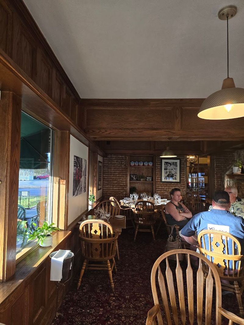 The Kind Of Place That Makes Main Street Feel Like A Destination