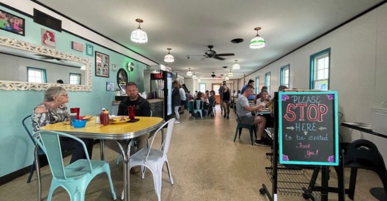This Cozy Pennsylvania Diner In A Small Town Serves The Best Fried Bologna Sandwich In 2026