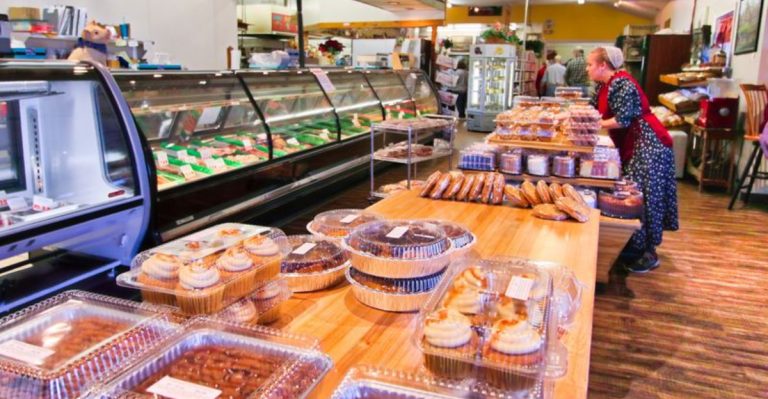 This Delaware Amish Style Market Is Known For Sandwiches You Can’t Stop Eating