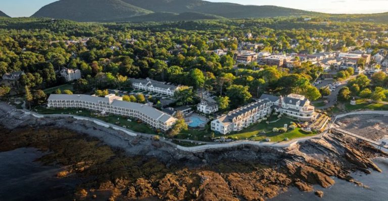 This Dreamy Oceanfront Stay In Maine Should Be On Your Radar