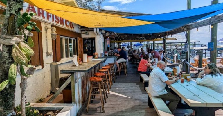 This Fifth-Generation Florida Fish Market Serves Fresh Seafood Straight From The Gulf