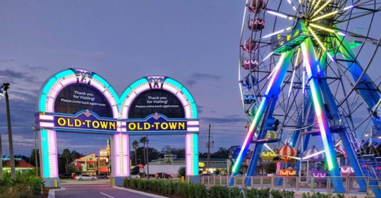 This Florida Amusement Park Still Charges Nothing To Walk Through The Gate