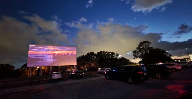 This Florida Drive-In Still Feels Like Summer, Popcorn, And Headlights