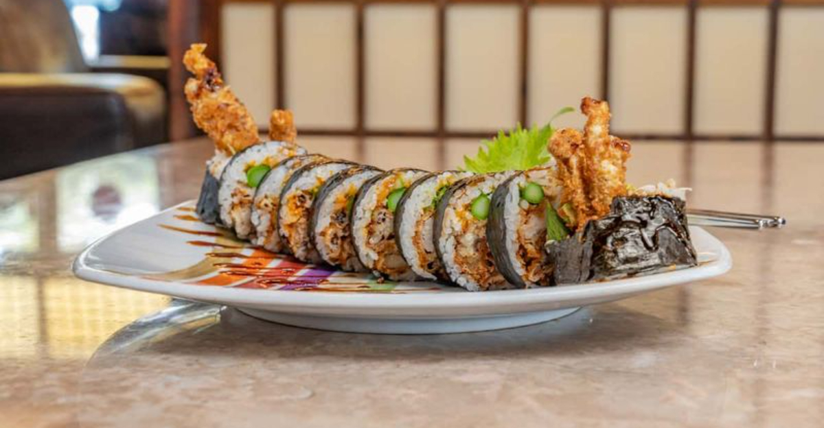 The Fried Tuna Roll At This Humble Restaurant In Florida Is Out-Of-This-World Delicious