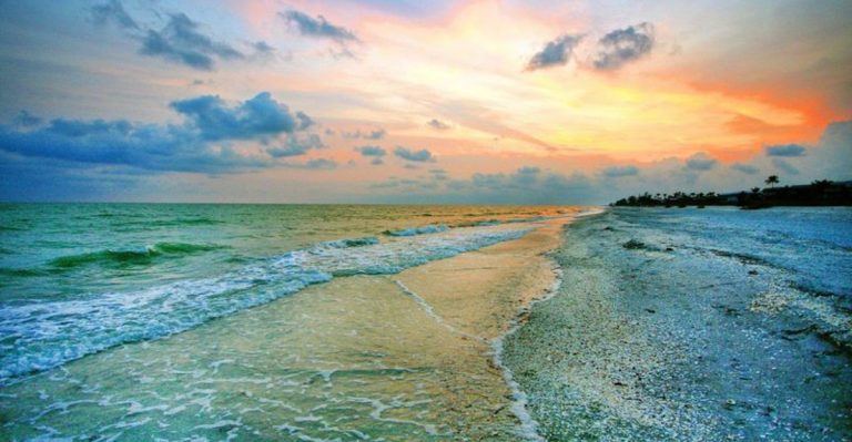 This Florida Gem Feels Like The Maldives Without Leaving The U.S.