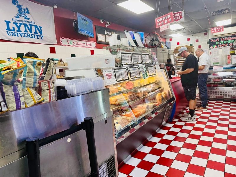 Quick Snapshot: What Makes This Deli Different