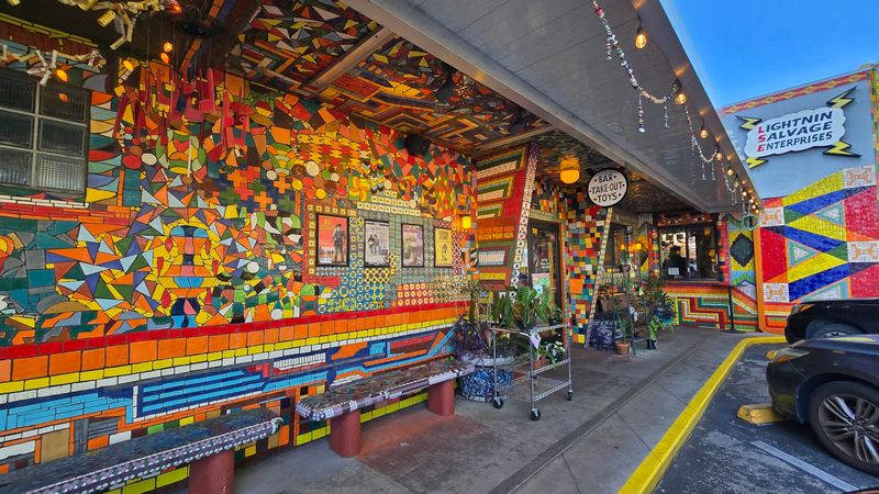 The Exterior Fools Everyone Who Drives By