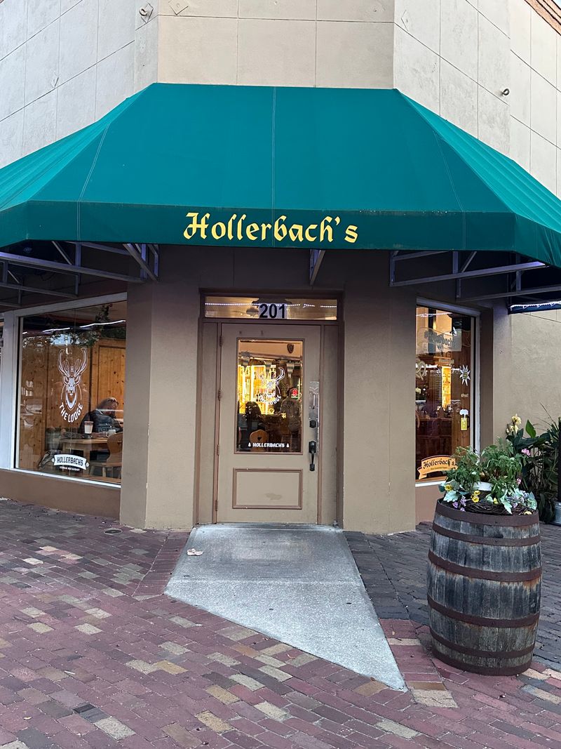 Exact Location, Parking, And How To Get Settled