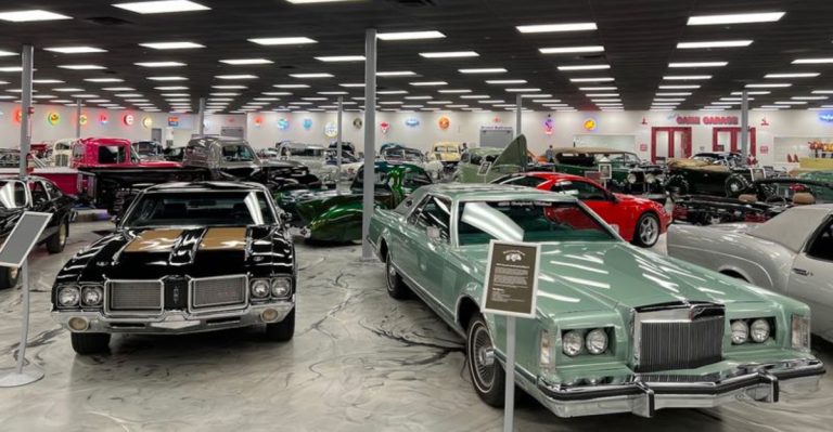 This Hidden Arizona Car Museum Has Over 170 Vintage Vehicles You Need To See