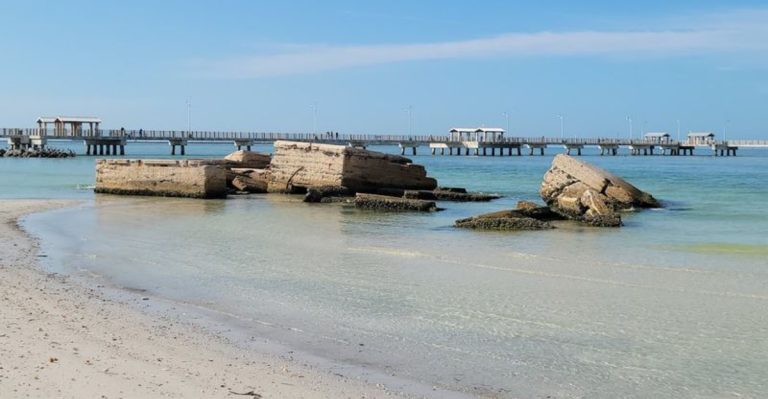 This Hidden Florida Beach Is A Paradise For Sea Glass Hunters