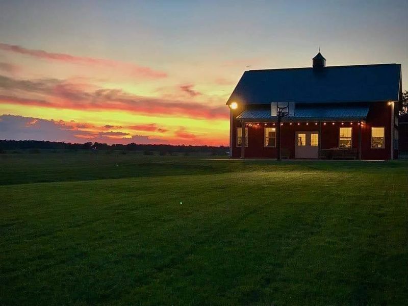 A Barn With a Big Reputation