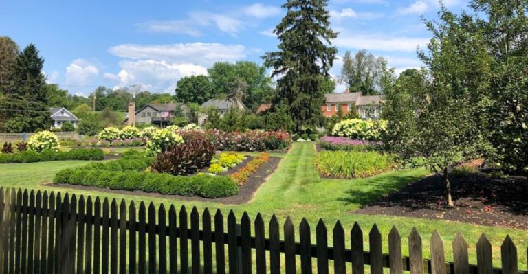 This Hidden Ohio Town Has The Kind Of History You Actually Want To Wander Through