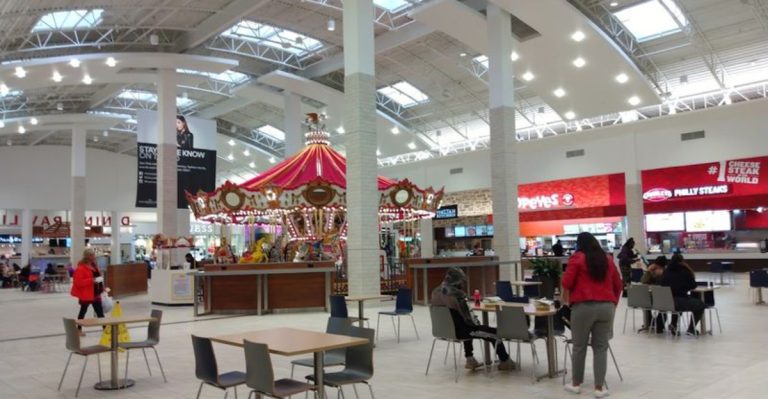 This Huge Colorado Outlet Mall Makes Shopping Easy On Your Wallet