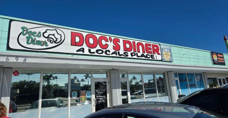 This Humble Florida Diner Serves A $8.99 Breakfast That Surprises Everyone