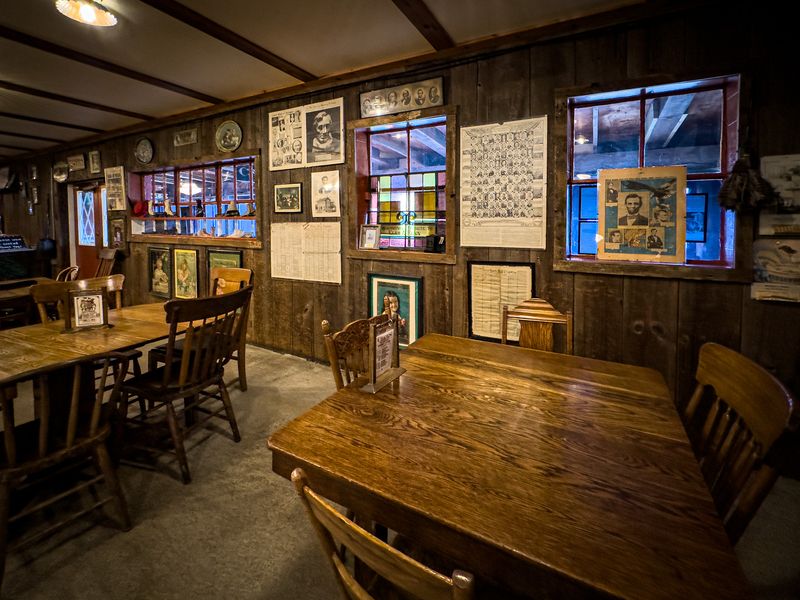 Arrive Before The Lunch Rush