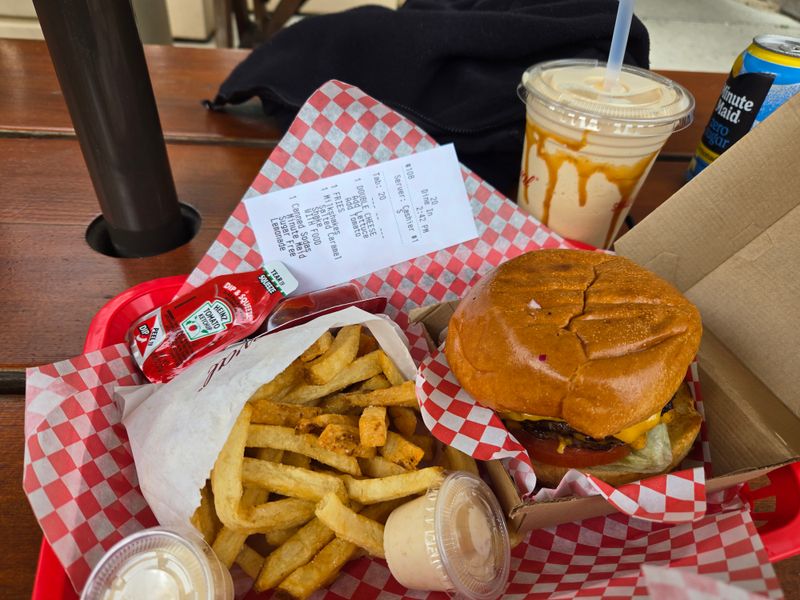 Simple Toppings That Never Compete
