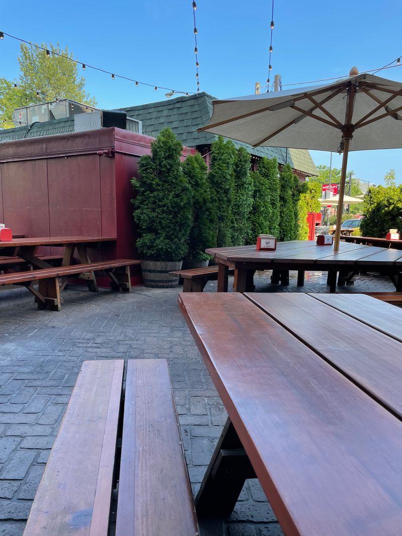 Patio Vibes That Keep You Lingering