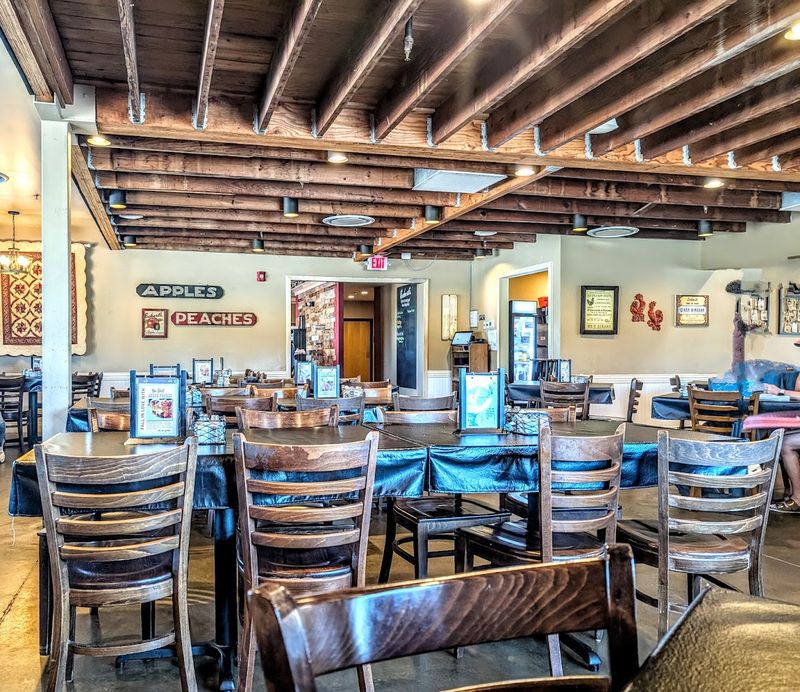 The Farmhouse Setting And Ambiance 