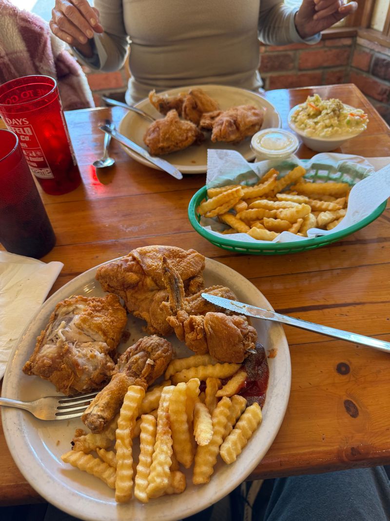 Fried Chicken That Crowns Supper