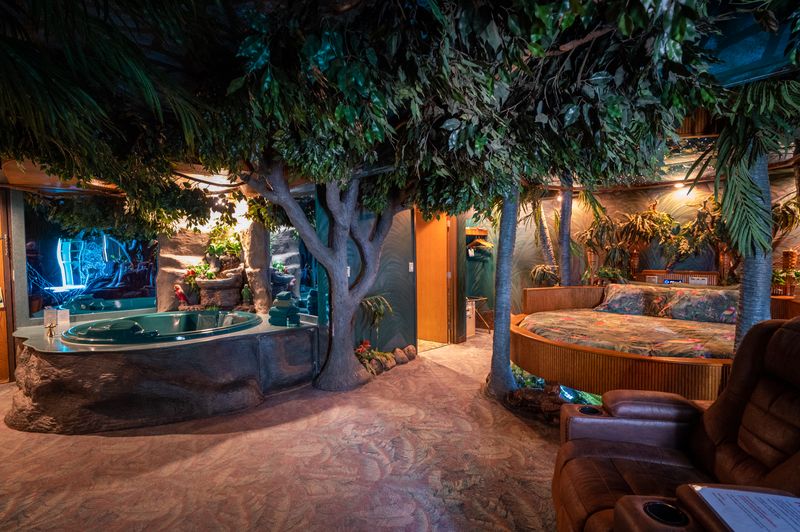 A Roadside Surprise With Real Personality