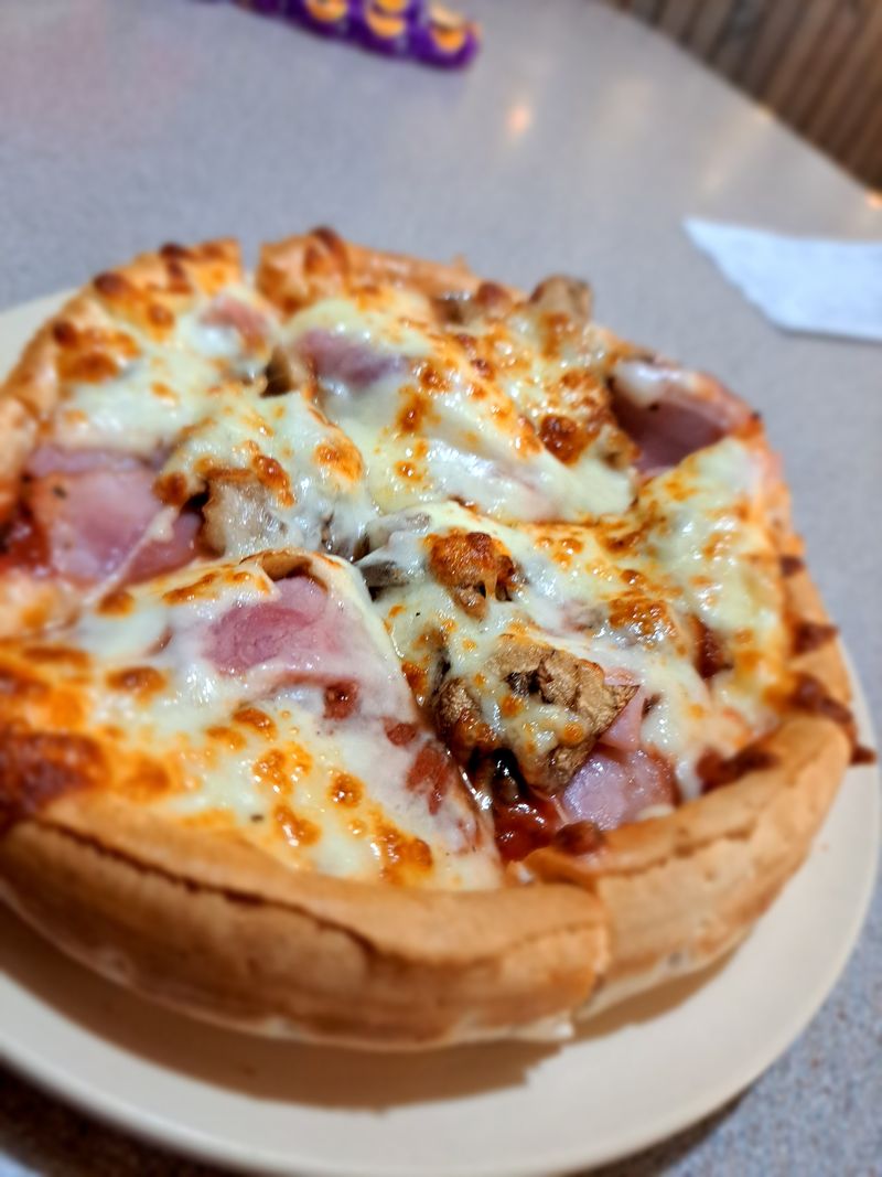 Signature Pies, Especially The Hunk
