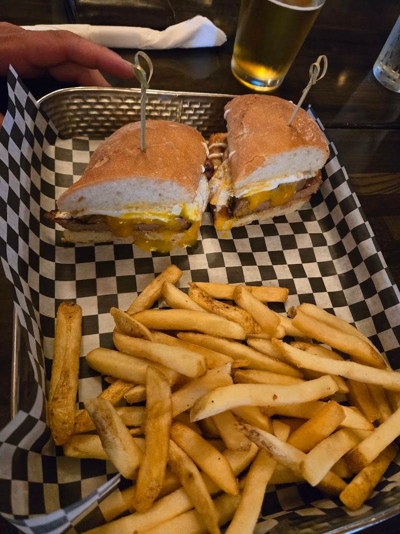 This Illinois Tavern Made A Simple Fried Bologna Sandwich Locally Famous This Illinois Tavern Made A Simple Fried Bologna Sandwich Locally Famous